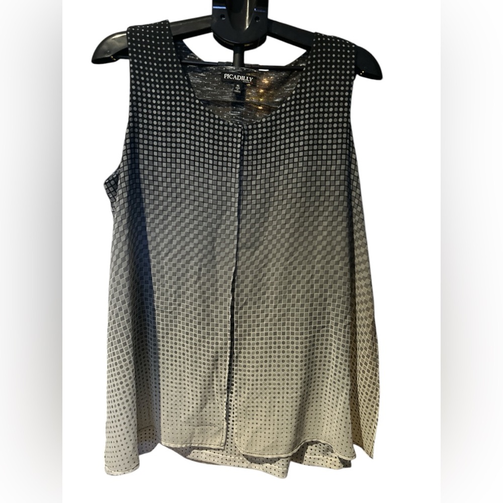 NWOT Picadilly Ladies Sleeveless Blouse XL